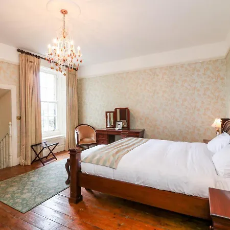 Preston House Holiday home